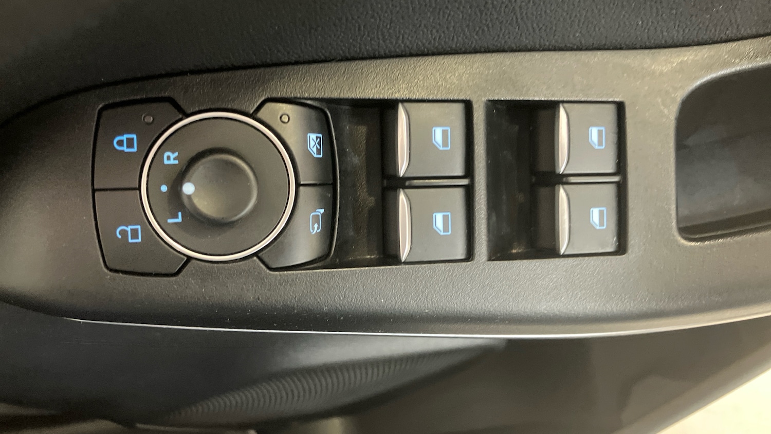 Used Ford Puma 2024 for sale - 76076285: Photo 33