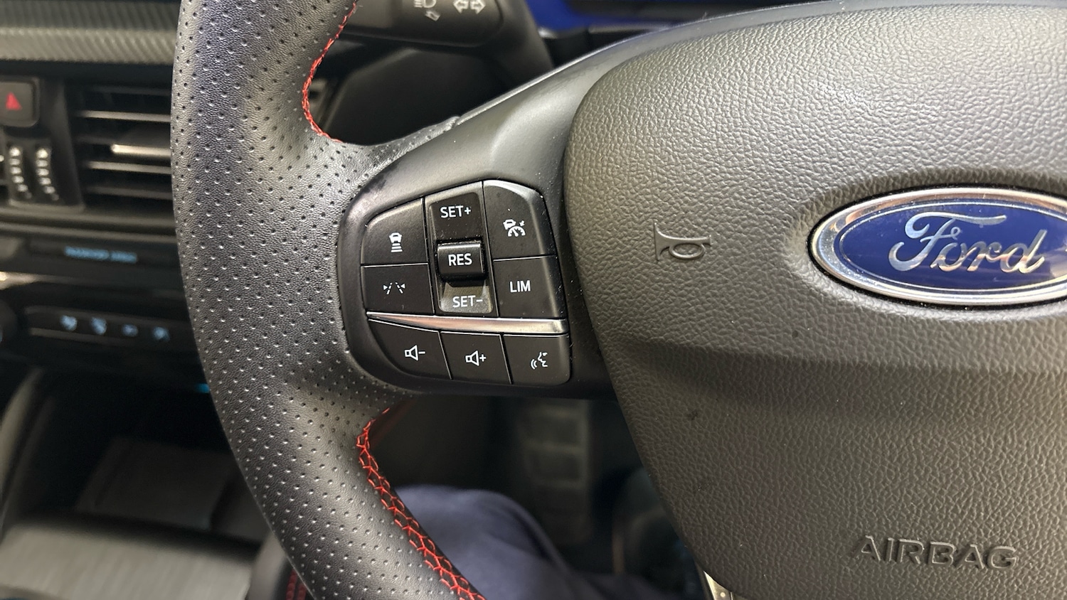 Used Ford Kuga 2024 for sale - 76477780: Photo 39