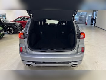 Used Ford Kuga 2024 for sale - 76477780: Photo