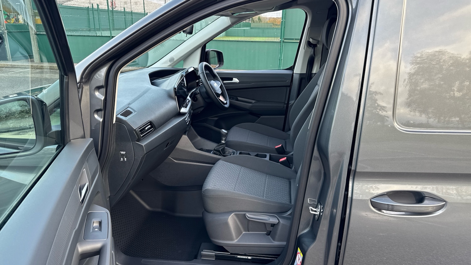 Used Ford Transit Connect 2025 for sale - 76452678: Photo 13