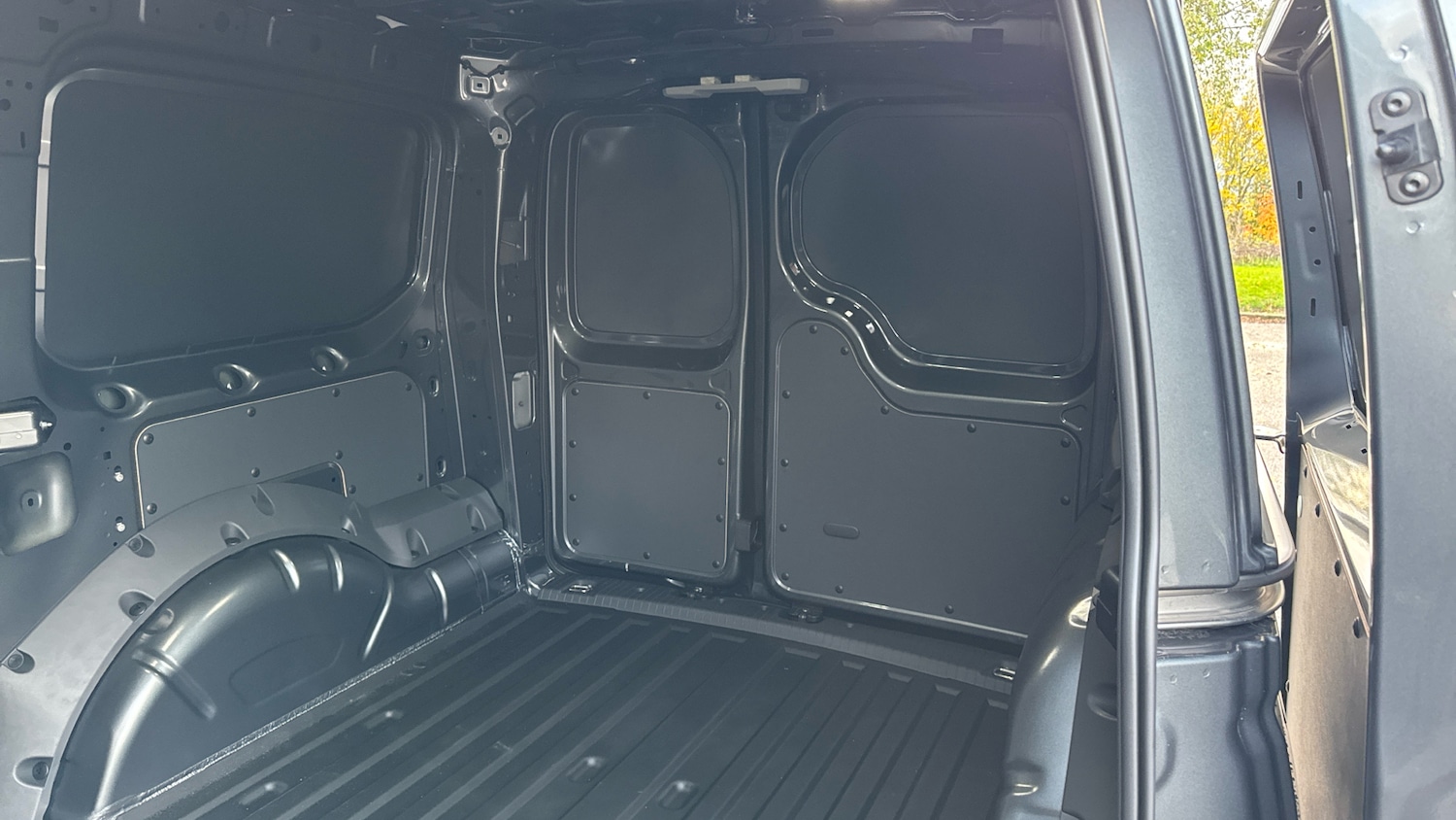 Used Ford Transit Connect 2025 for sale - 76452678: Photo 14