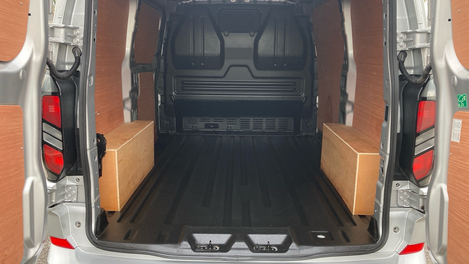 Used Ford Transit Custom 2025 for sale - 76490421: Photo 12