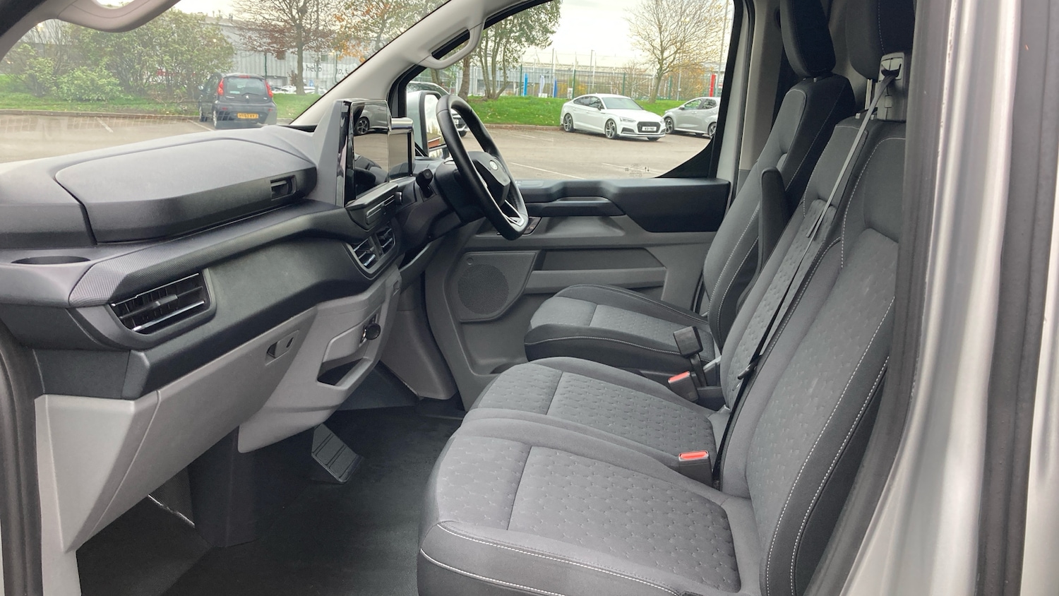 Used Ford Transit Custom 2025 for sale - 76490421: Photo 13