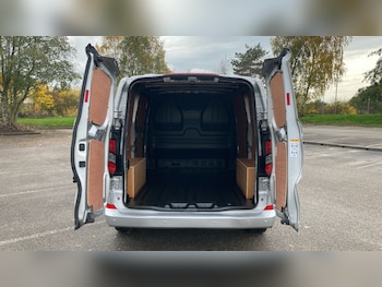 Used Ford Transit Custom 2025 for sale - 76490421: Photo