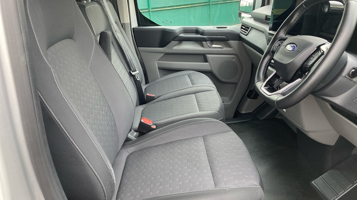 Used Ford Transit Custom 2025 for sale - 76490421: Photo 6