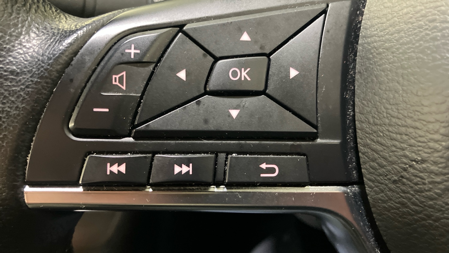 Used Nissan Juke 2024 for sale - 77707045: Photo 28