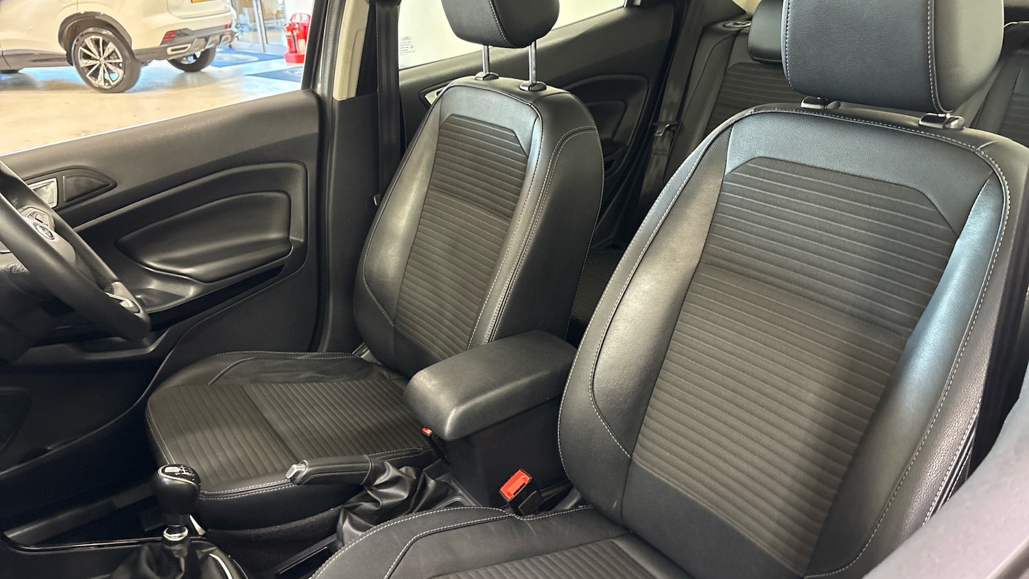 Used Ford Ecosport 2019 for sale - 76705684: Photo 23