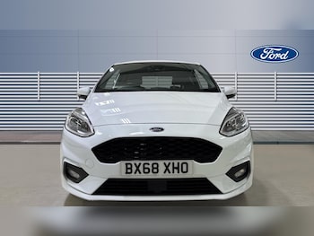 Used Ford Fiesta 2018 for sale - 76807028: Photo