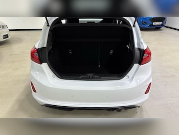 Used Ford Fiesta 2018 for sale - 76807028: Photo