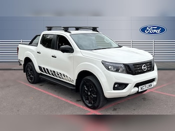 Used Nissan Navara 2021 for sale - 76352951: Photo