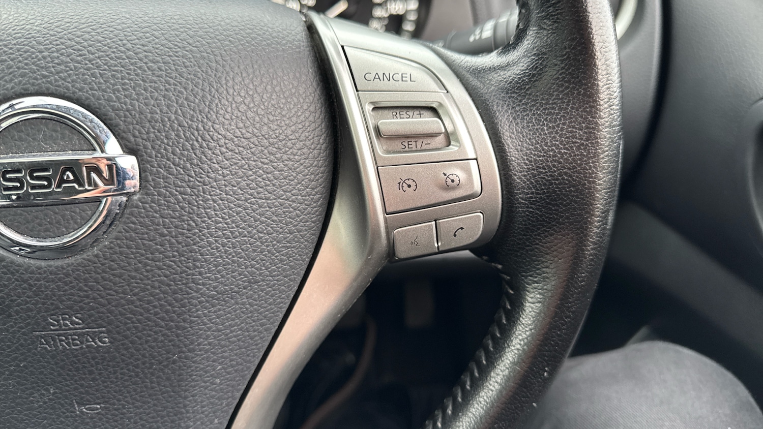 Used Nissan Navara 2021 for sale - 76352951: Photo 30