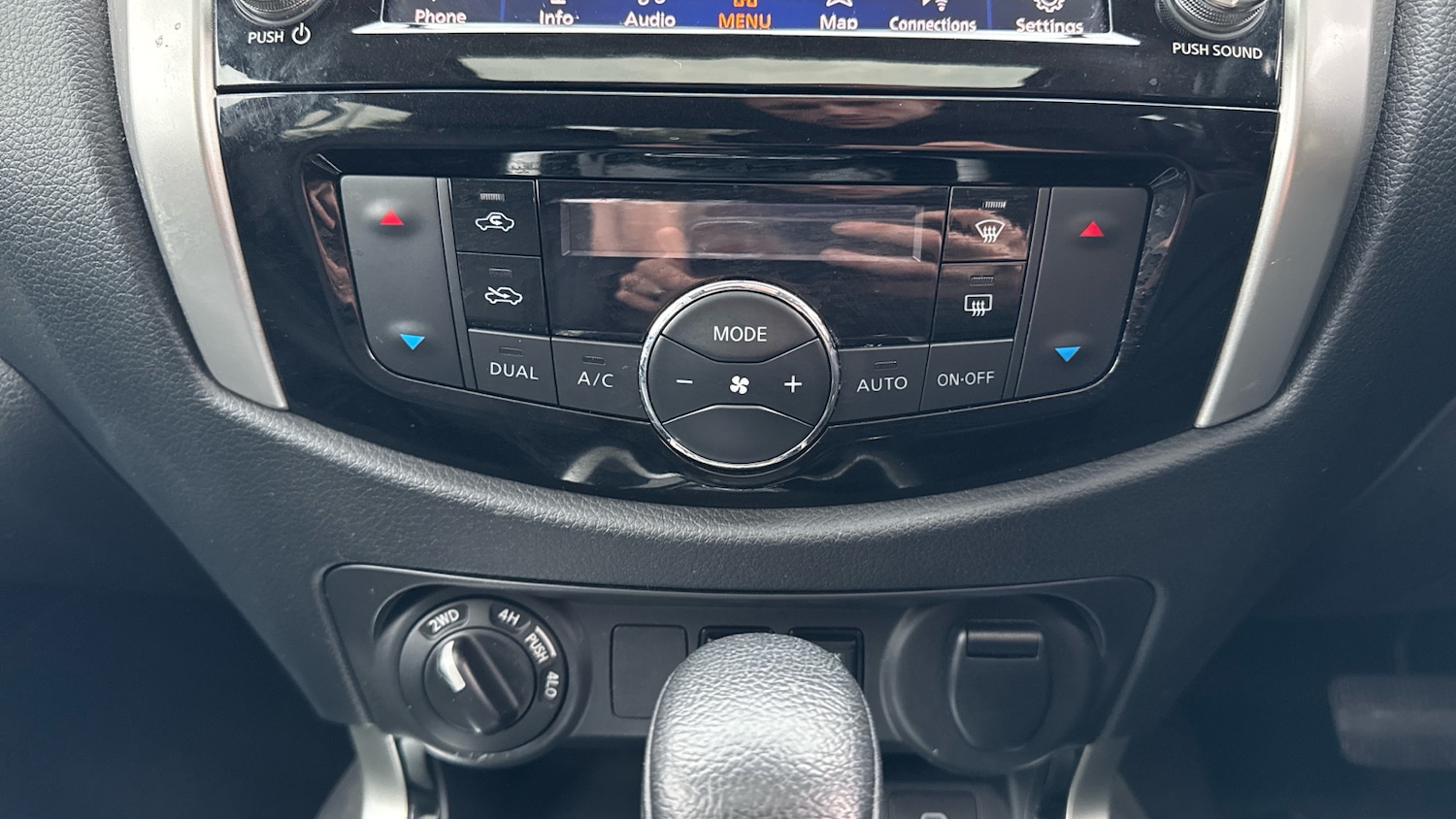 Used Nissan Navara 2021 for sale - 76352951: Photo 36