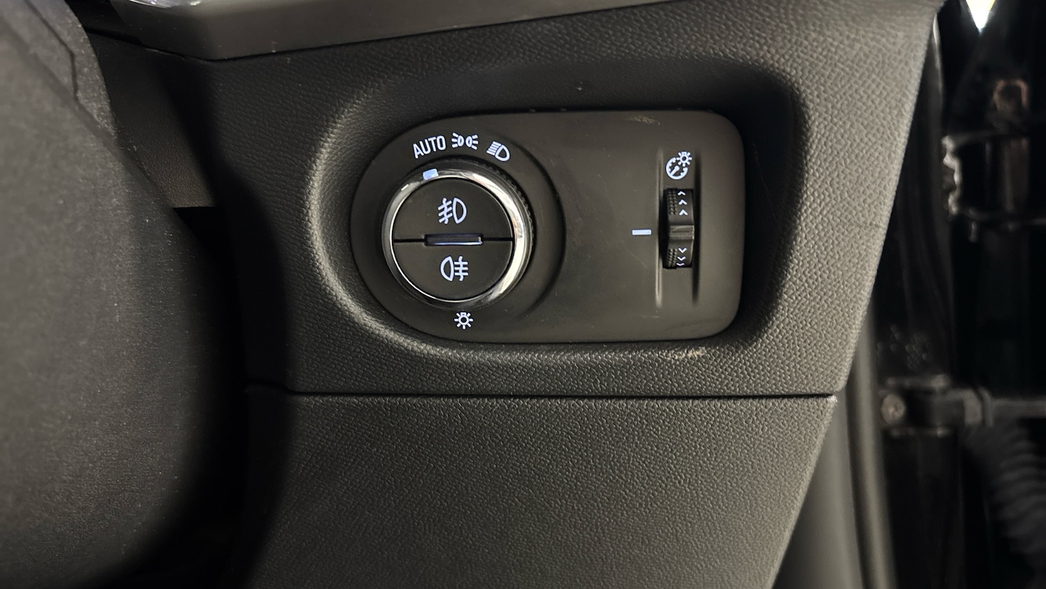 Used Vauxhall Mokka 2024 for sale - 76362860: Photo 34
