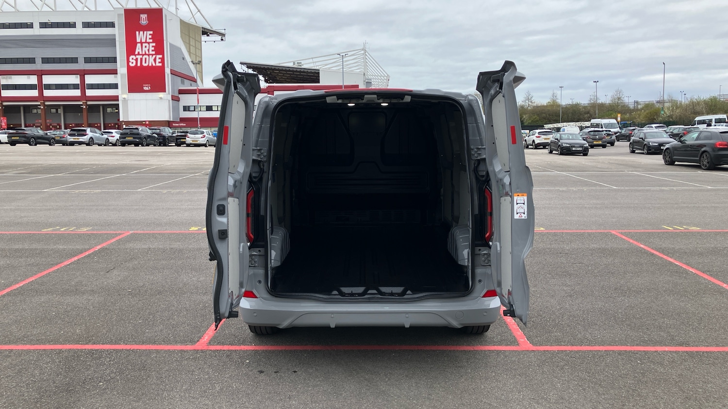 Used Ford Transit Custom 2025 for sale - 78107290: Photo 3