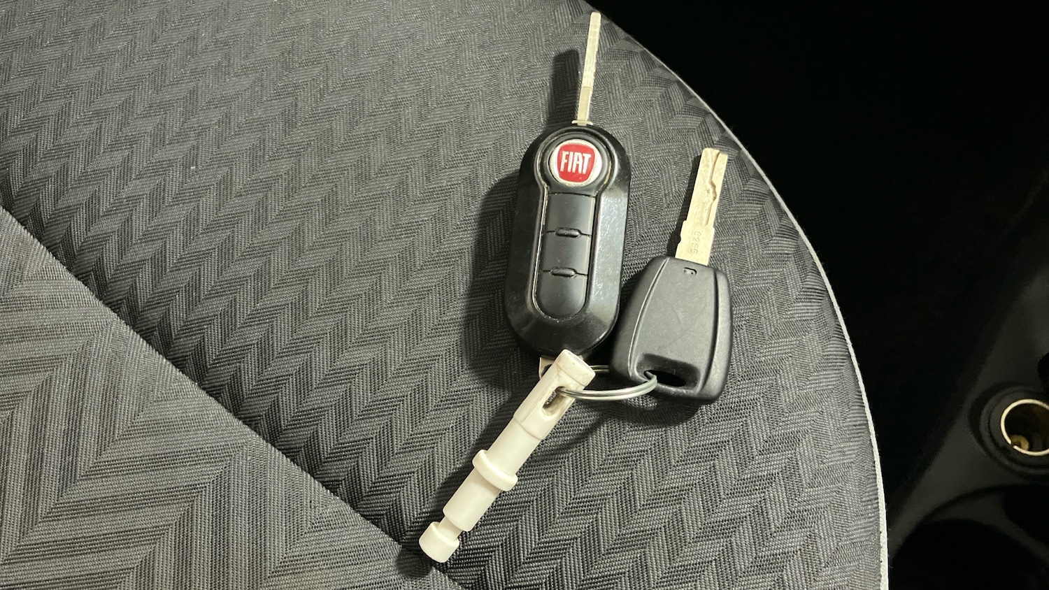 Used Fiat 500 2018 for sale - 76564923: Photo 20