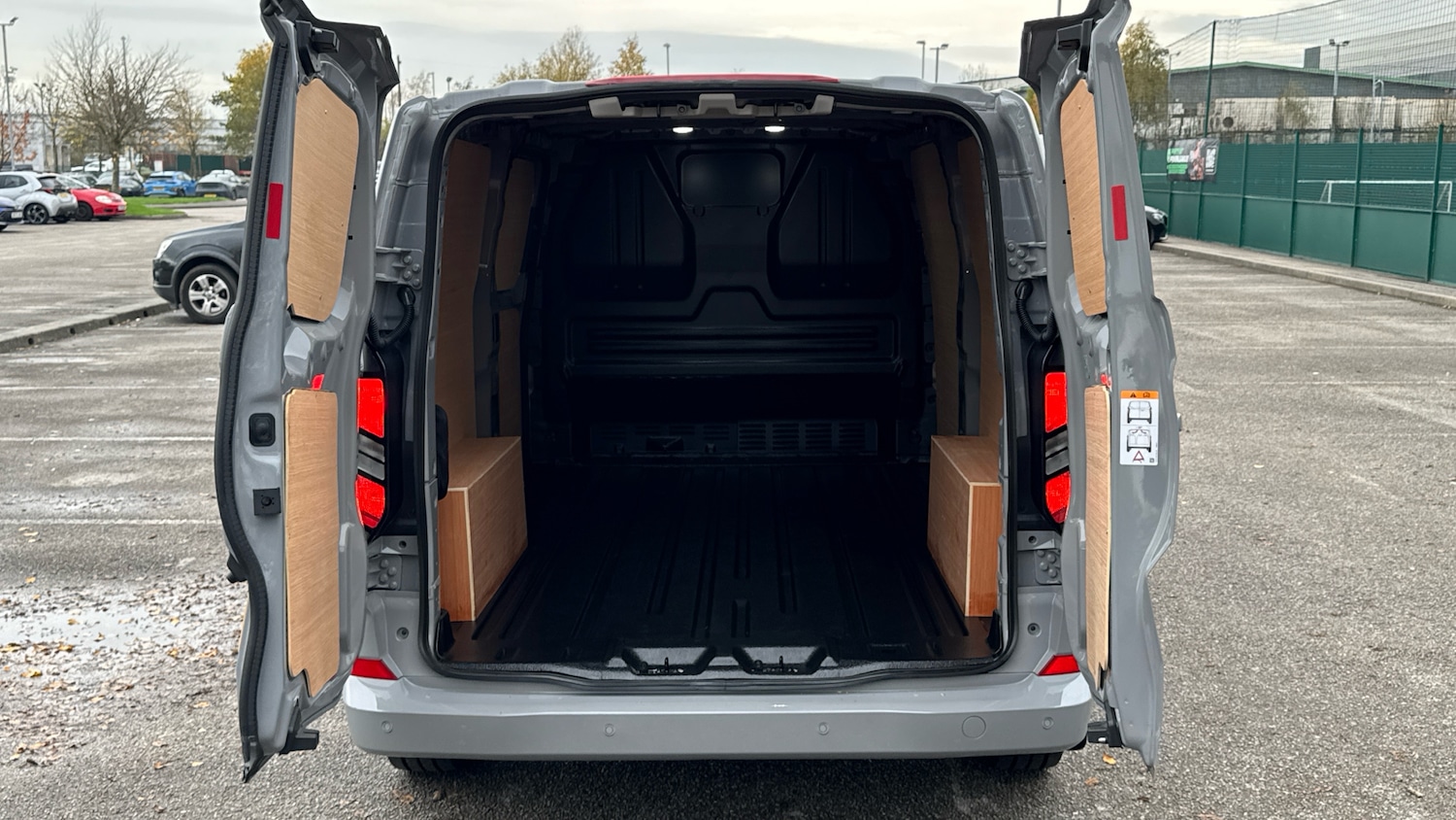 Used Ford Transit Custom 2025 for sale - 76504840: Photo 3