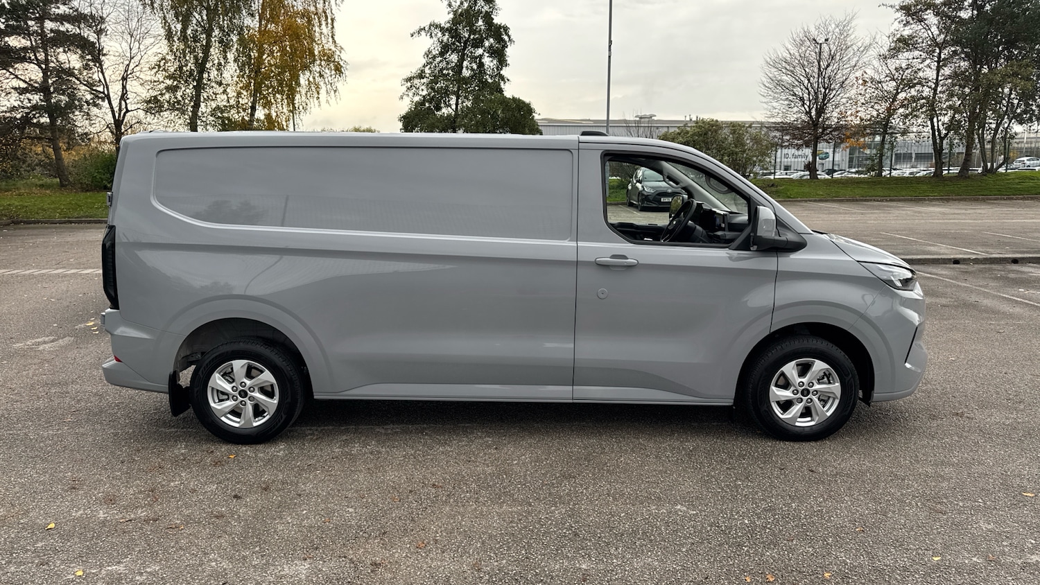 Used Ford Transit Custom 2025 for sale - 76504840: Photo 9