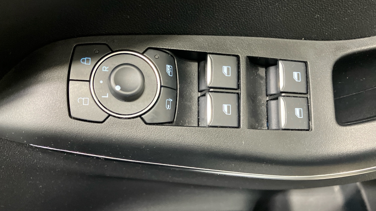 Used Ford Puma 2023 for sale - 76531340: Photo 32