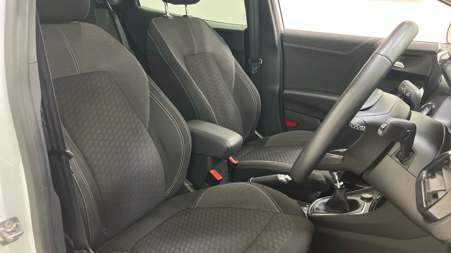 Used Ford Puma 2023 for sale - 76531340: Photo 33