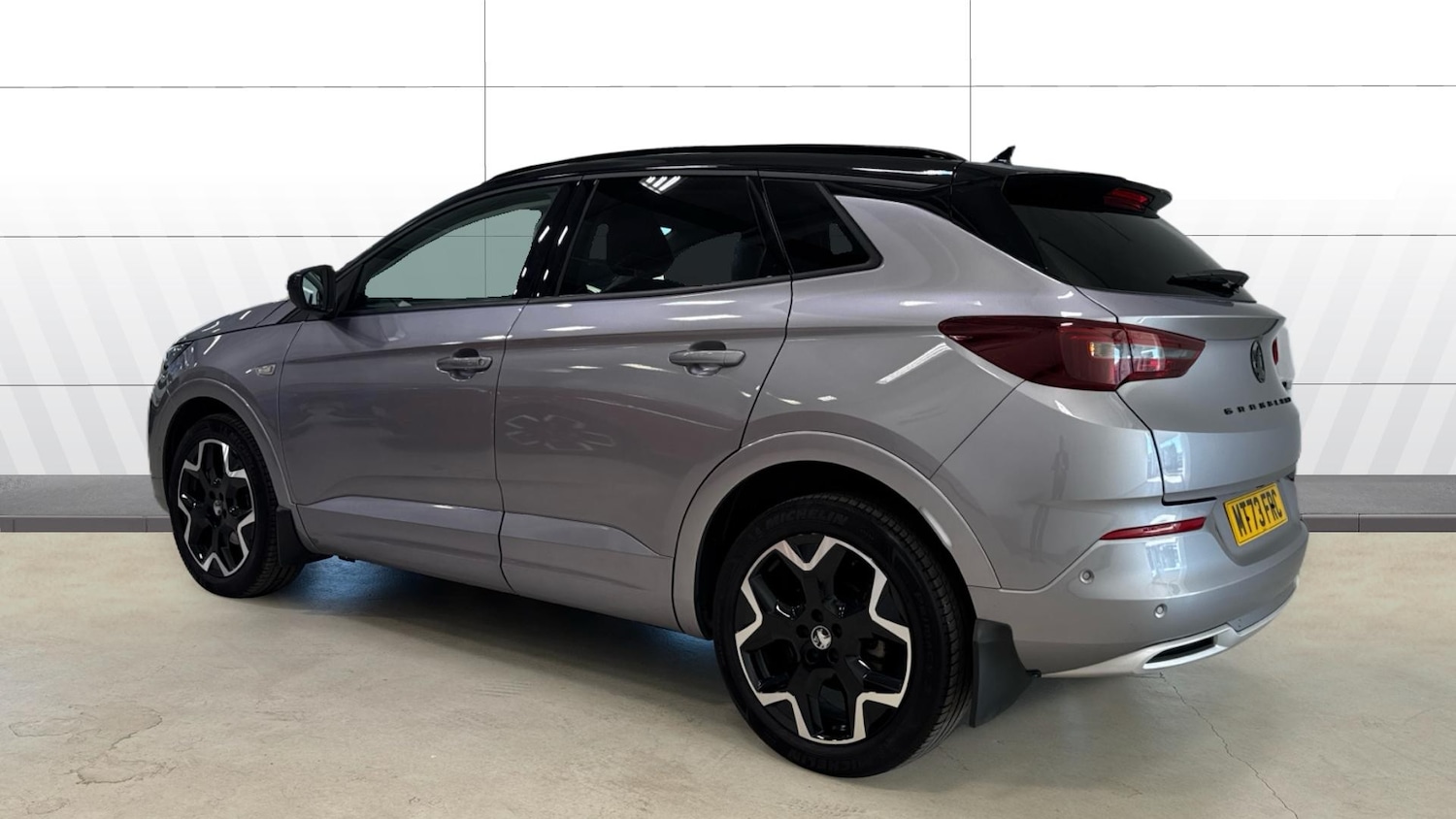 Used Vauxhall Grandland 2023 for sale - 77961687: Photo 2