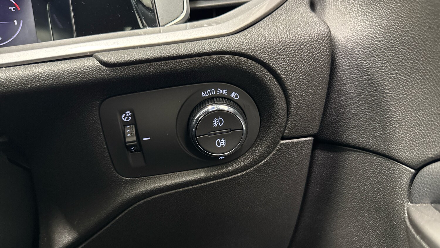 Used Vauxhall Grandland 2023 for sale - 77961687: Photo 28