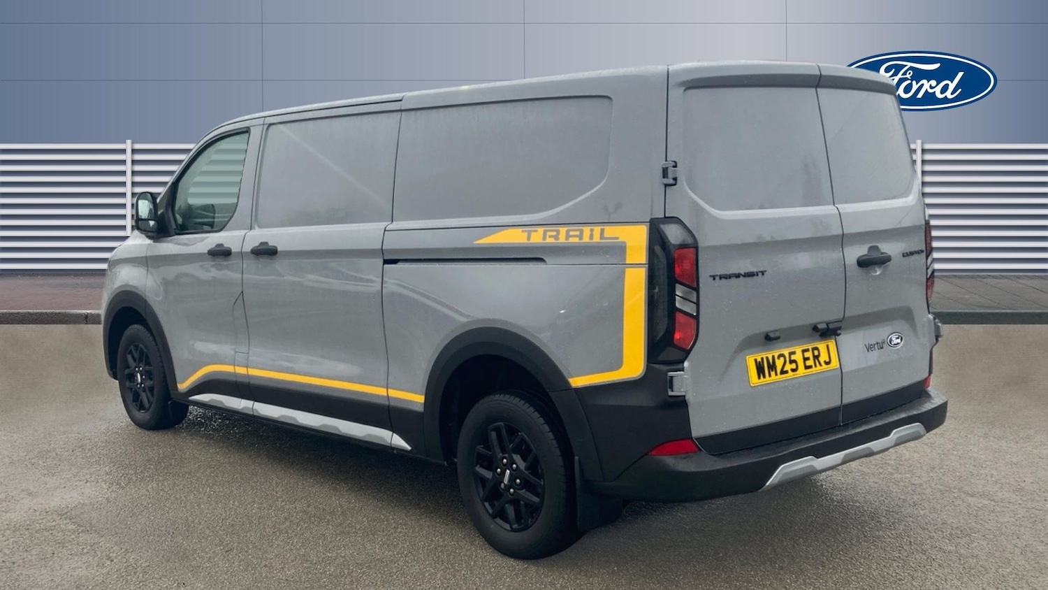 Used Ford Transit Custom 2025 for sale - 77336485: Photo 2