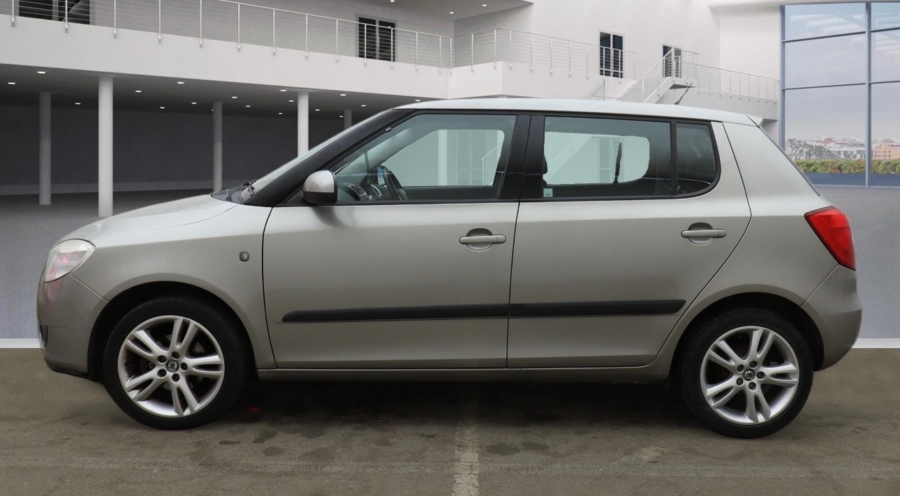 Used Skoda Fabia 2009 for sale - 77619428: Photo 3