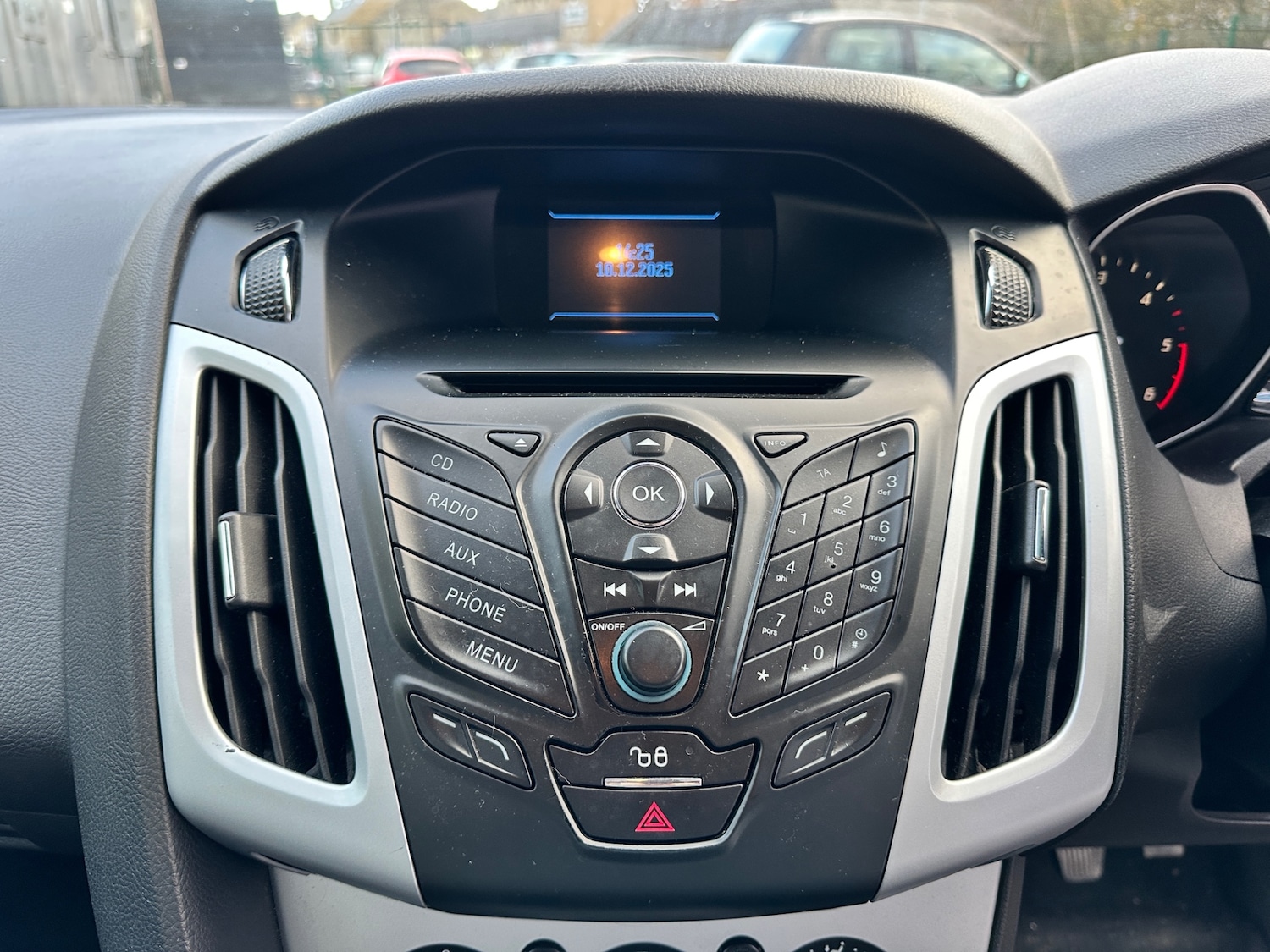 Used Ford Focus 2013 for sale - 76896491: Photo 11