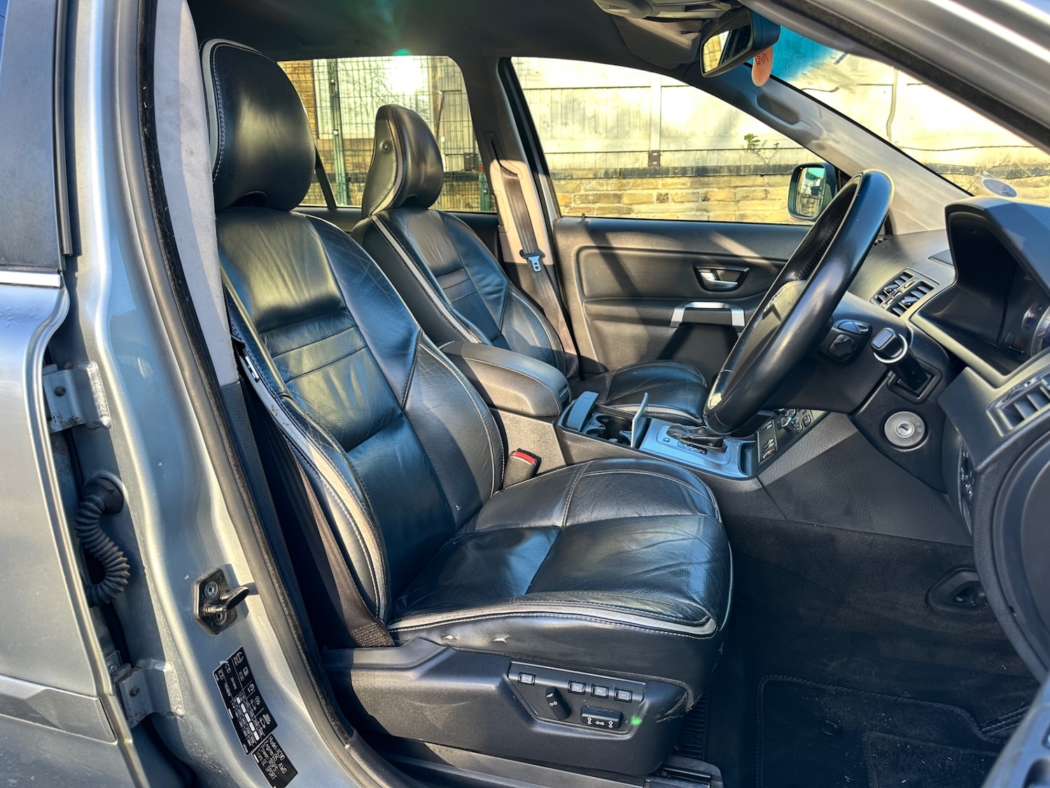 Used Volvo XC90 2007 for sale - 76895863: Photo 11