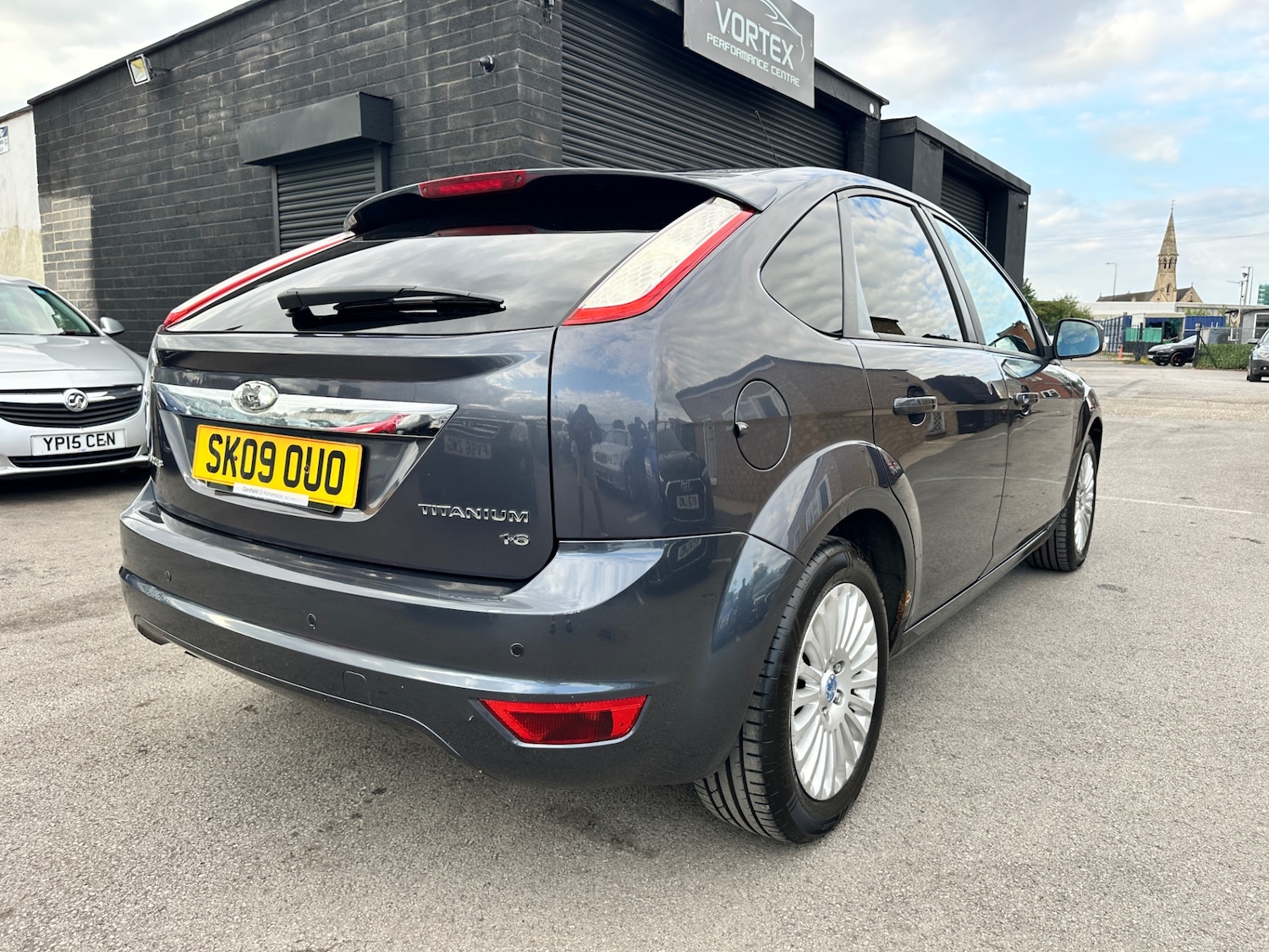 Used Ford Focus 2009 for sale - 76831761: Photo 7