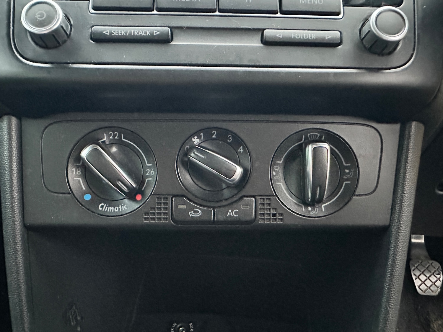 Used Volkswagen Polo 2010 for sale - 77180677: Photo 13