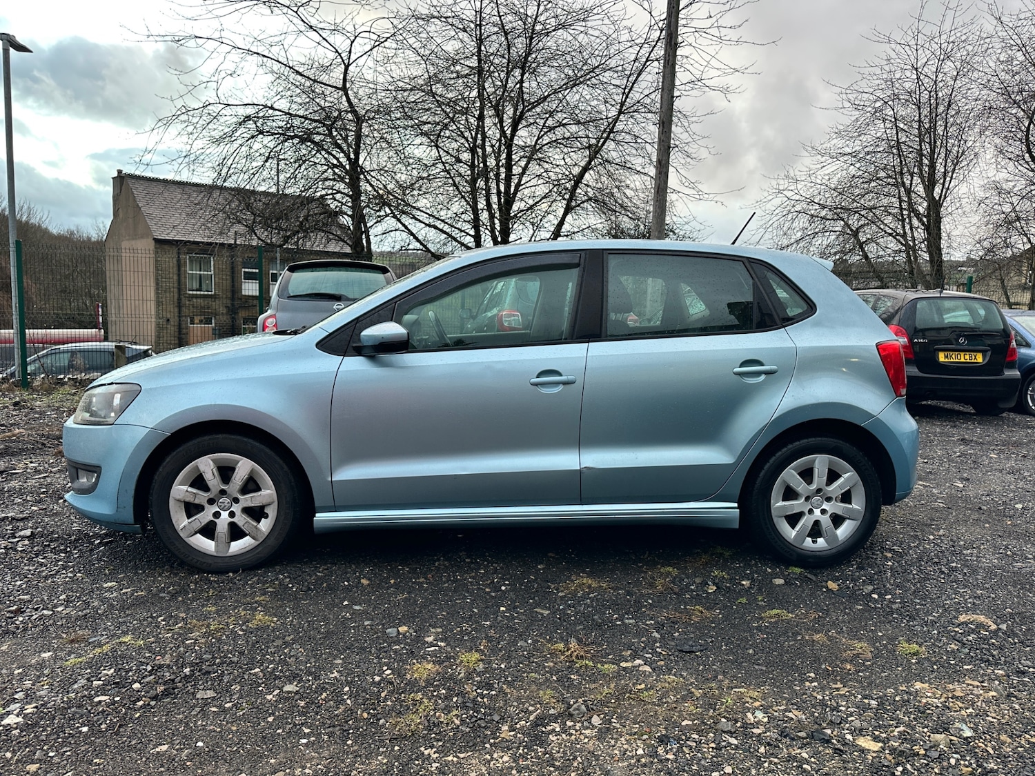 Used Volkswagen Polo 2010 for sale - 77180677: Photo 4