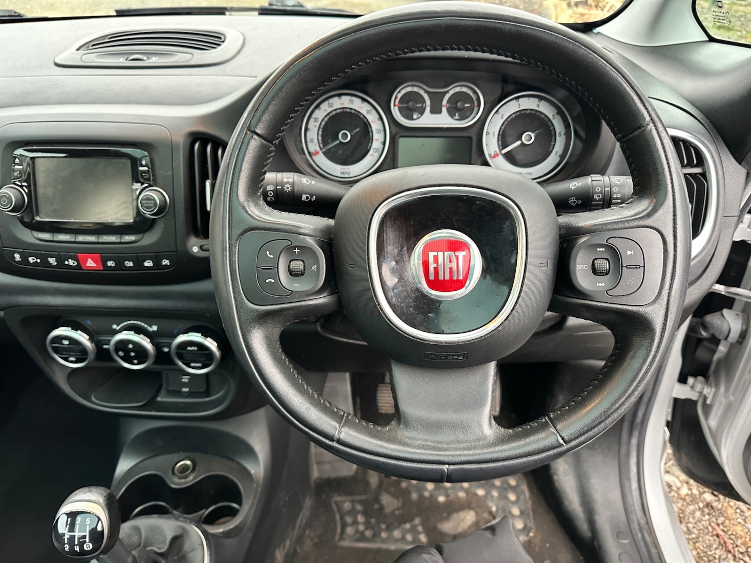 Used Fiat 500L 2013 for sale - 77063524: Photo 11