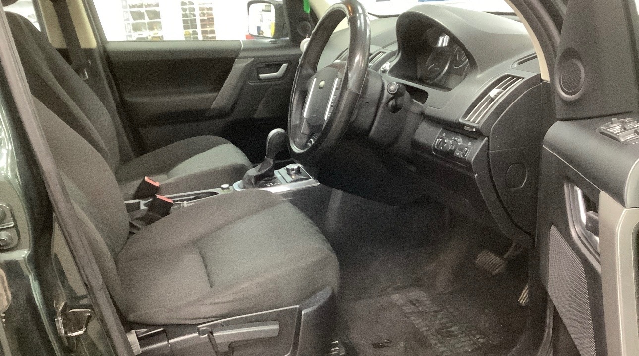 Used Land Rover Freelander 2009 for sale - 77984948: Photo 8