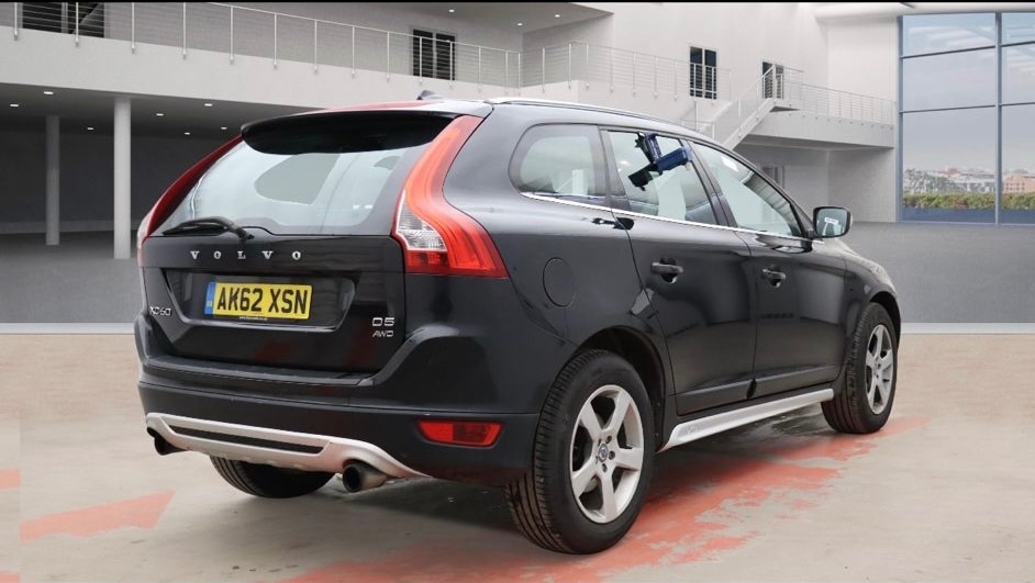Used Volvo XC60 2012 for sale - 77793104: Photo 6