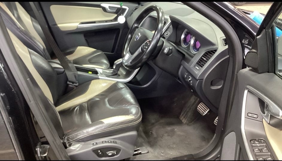 Used Volvo XC60 2012 for sale - 77793104: Photo 8