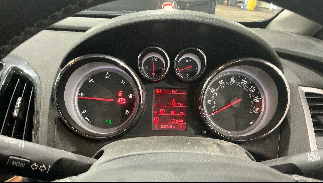 Used Vauxhall Astra 2015 for sale - 77819248: Photo 9