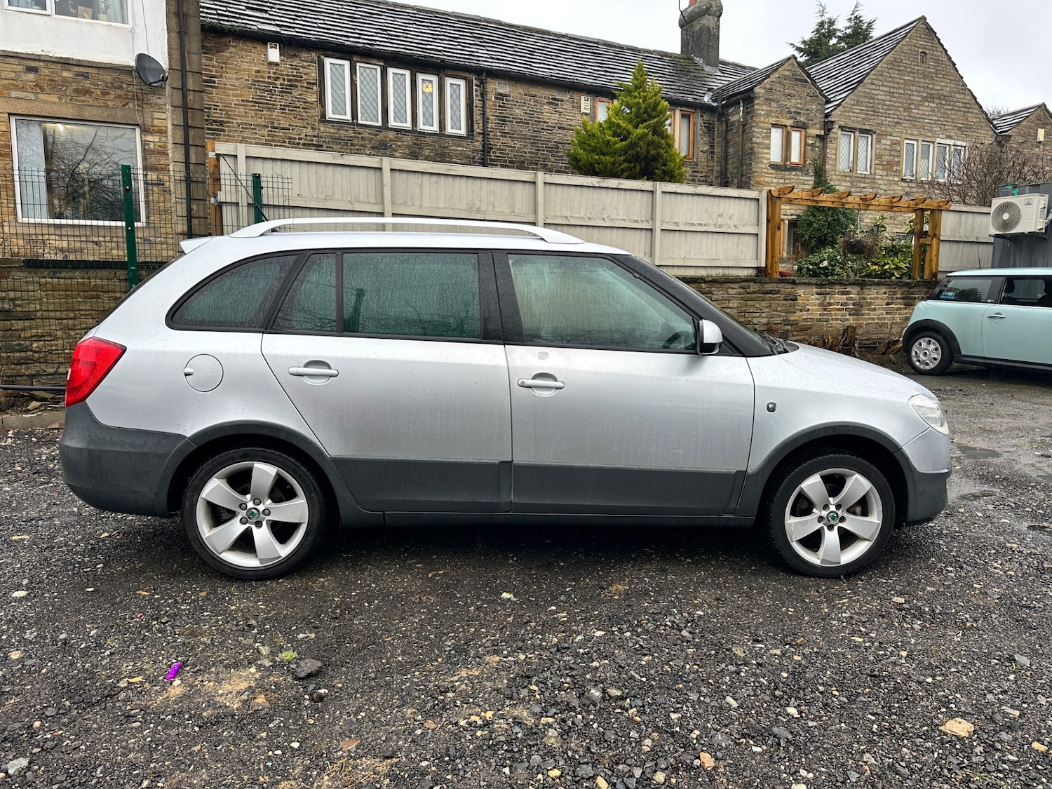 Used Skoda Fabia 2010 for sale - 77461861: Photo 8