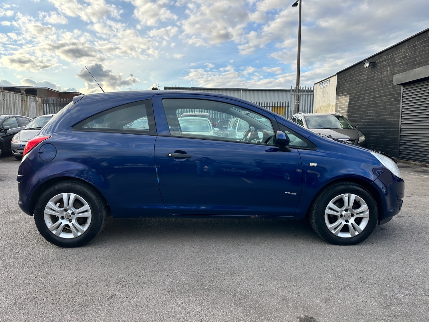 Used Vauxhall Corsa 2008 for sale - 76859447: Photo 9