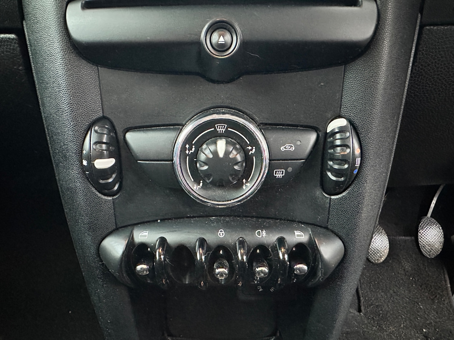 Used MINI Hatch 2011 for sale - 77160005: Photo 5