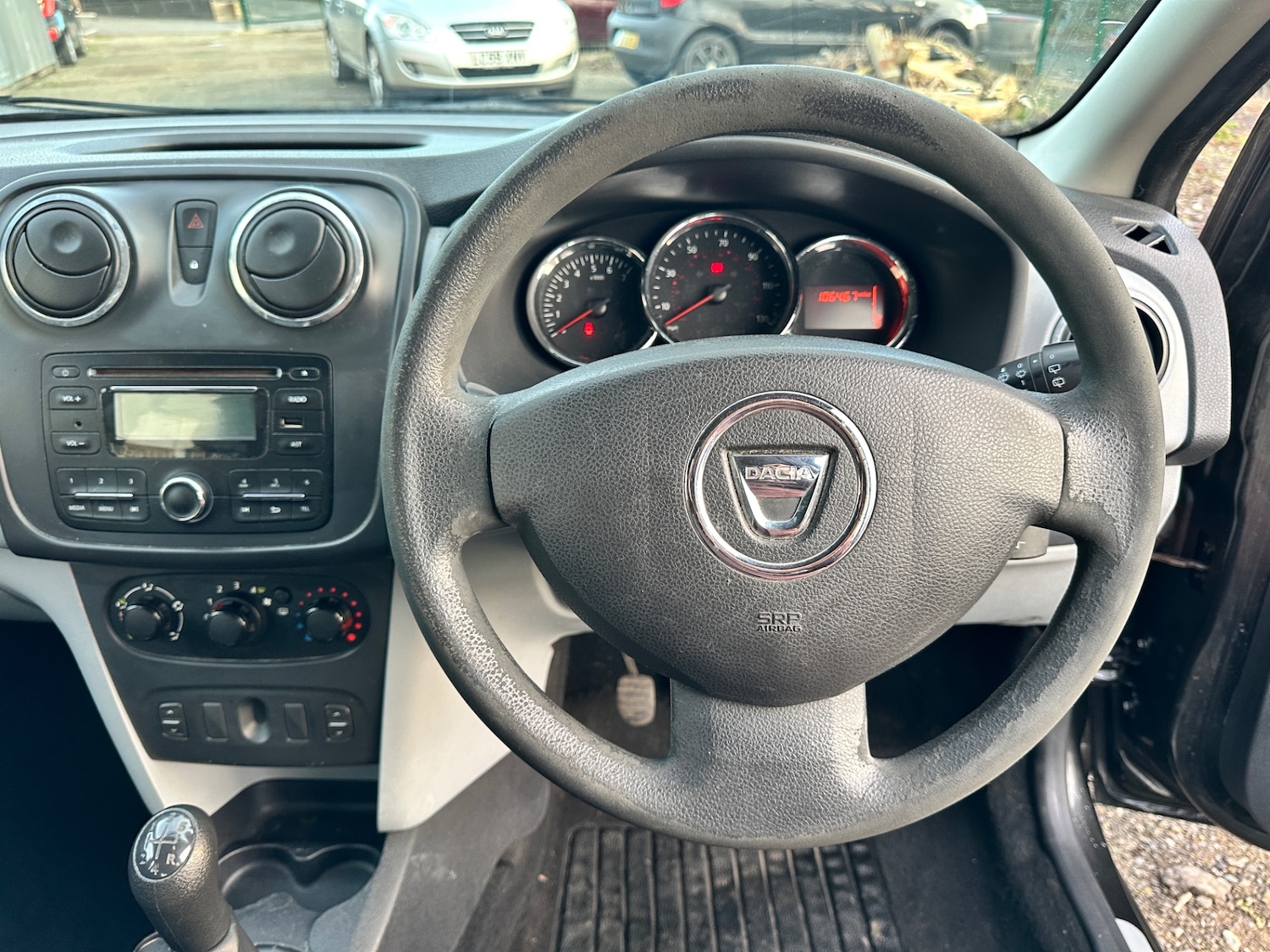 Used Dacia Sandero 2013 for sale - 77064179: Photo 11