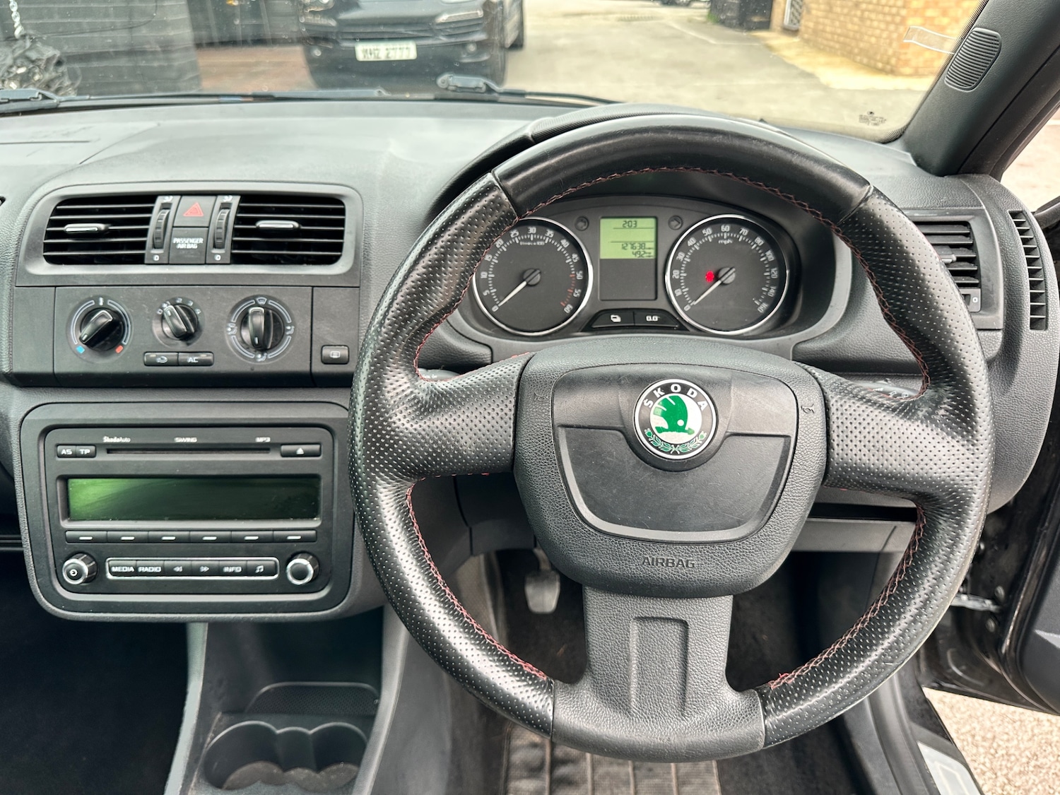 Used Skoda Fabia 2012 for sale - 76831911: Photo 12