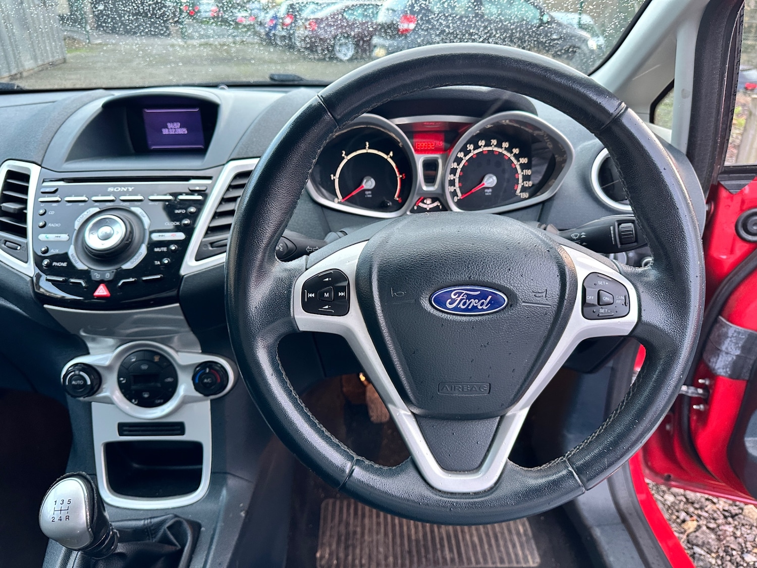 Used Ford Fiesta 2011 for sale - 76897167: Photo 11