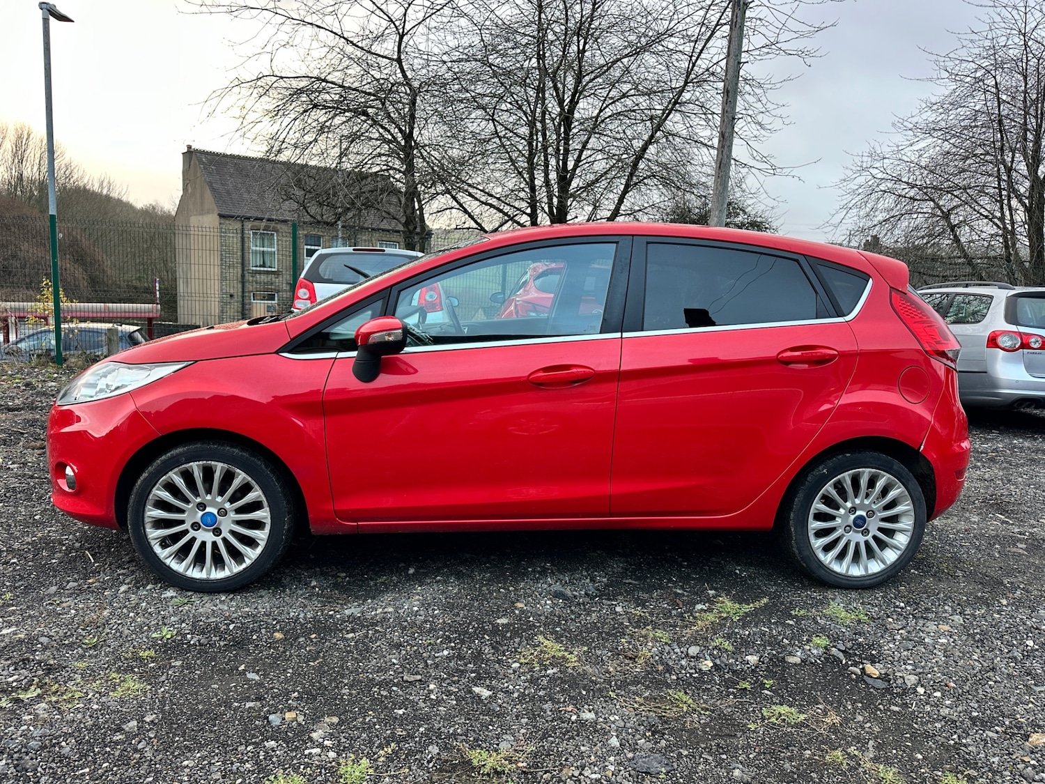 Used Ford Fiesta 2011 for sale - 76897167: Photo 4