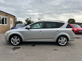 Used Kia Ceed 2009 for sale - 76845999: Photo