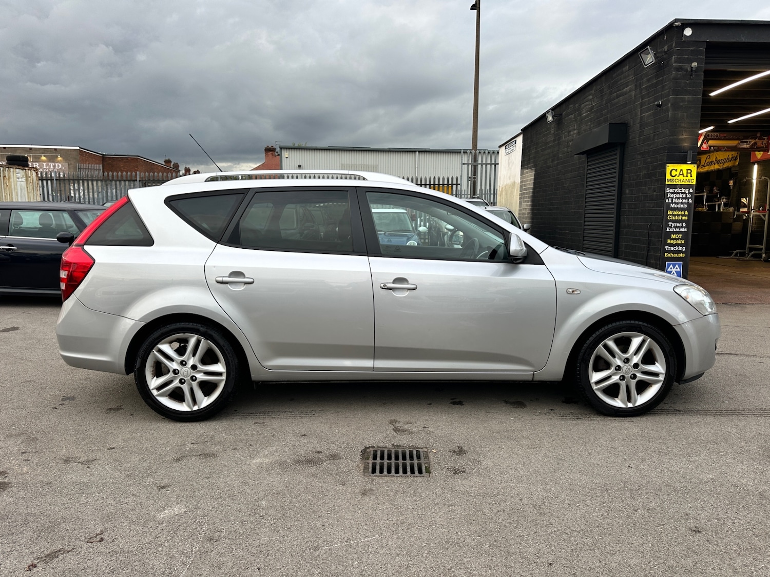 Used Kia Ceed 2009 for sale - 76845999: Photo 9