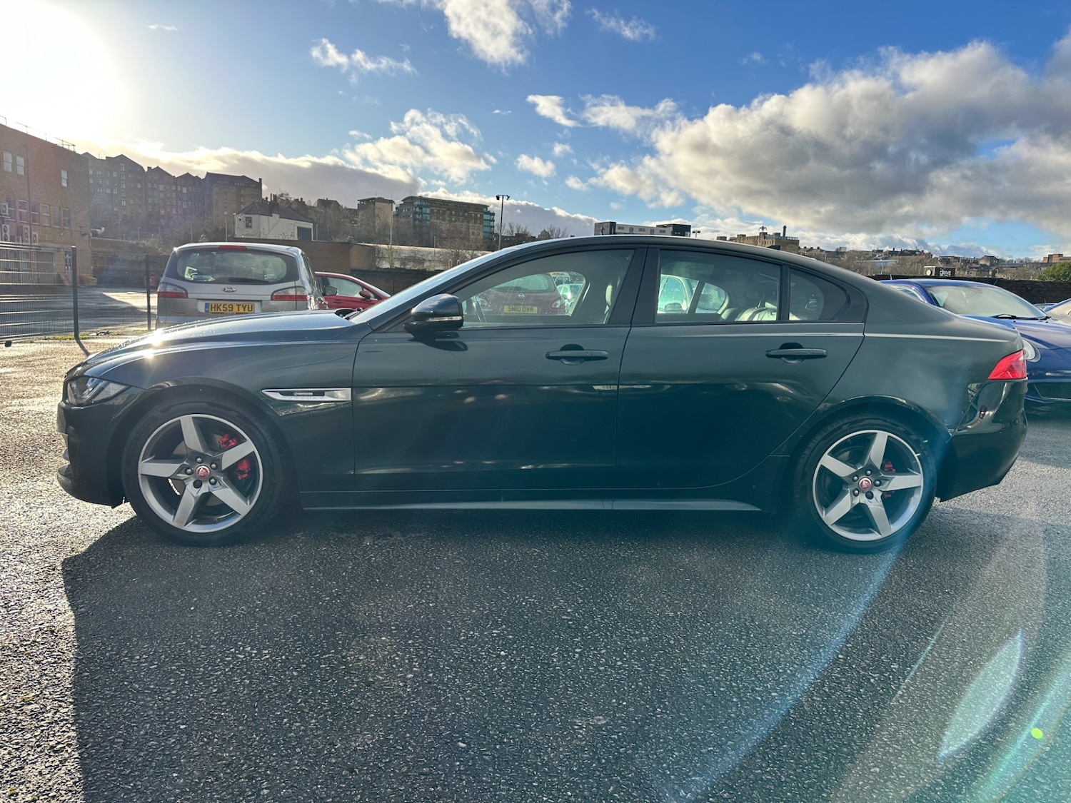 Used Jaguar XE 2015 for sale - 77572500: Photo 4