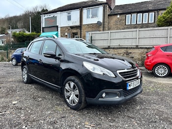 Used Peugeot 2008 2015 for sale - 77055850: Photo