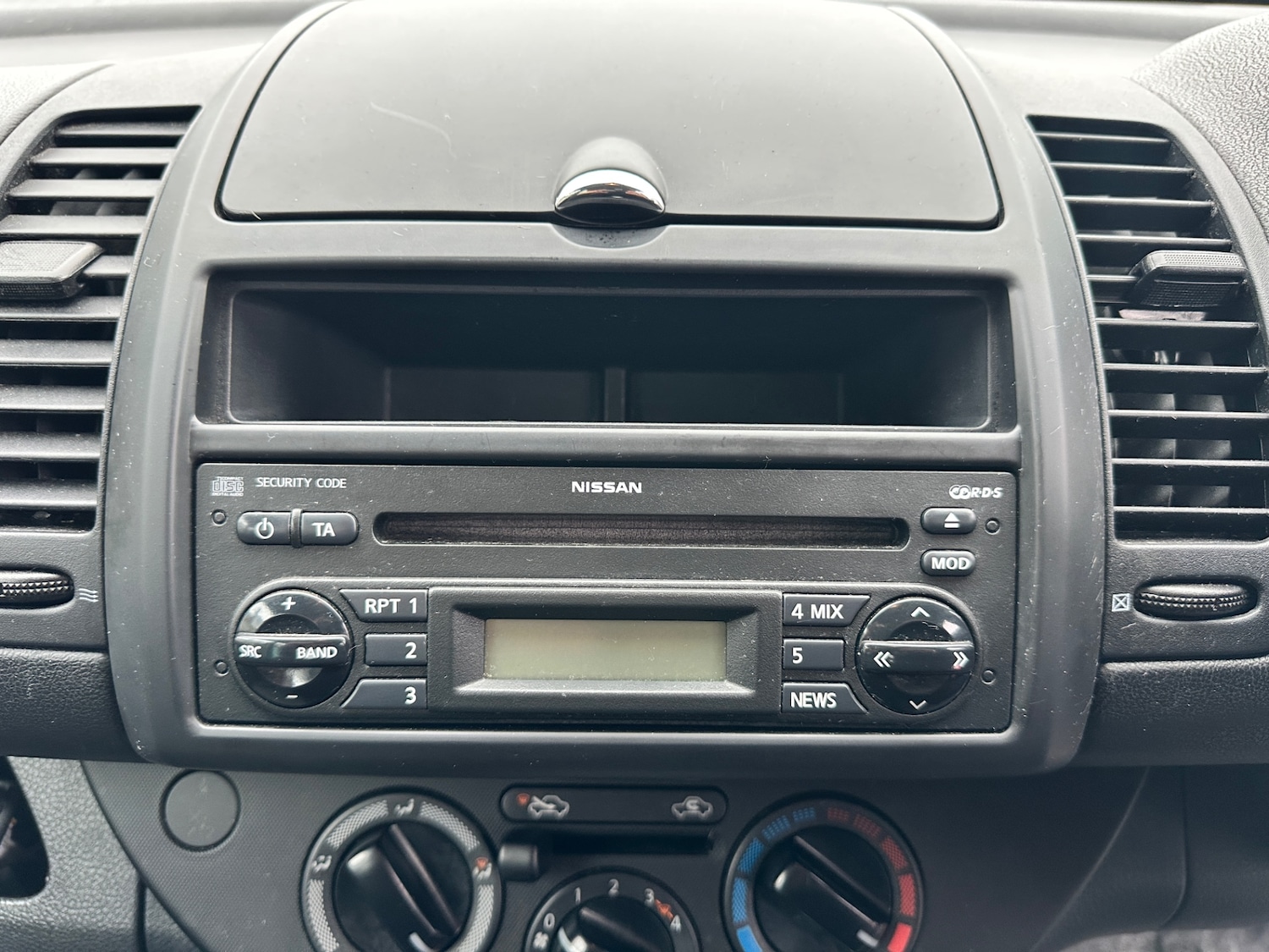 Used Nissan Note 2018 for sale - 77210081: Photo 12