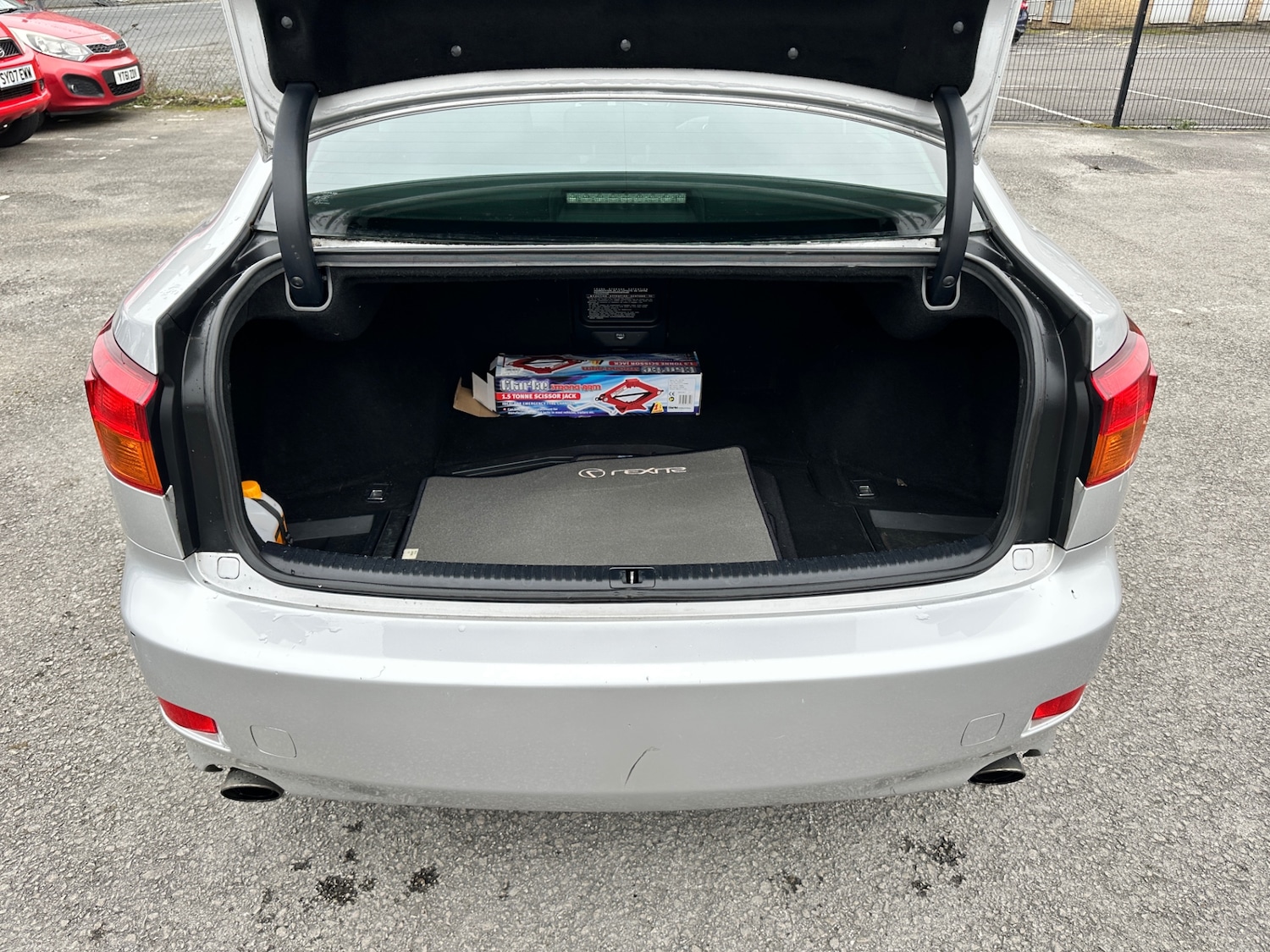 Used Lexus IS 2008 for sale - 77791208: Photo 7